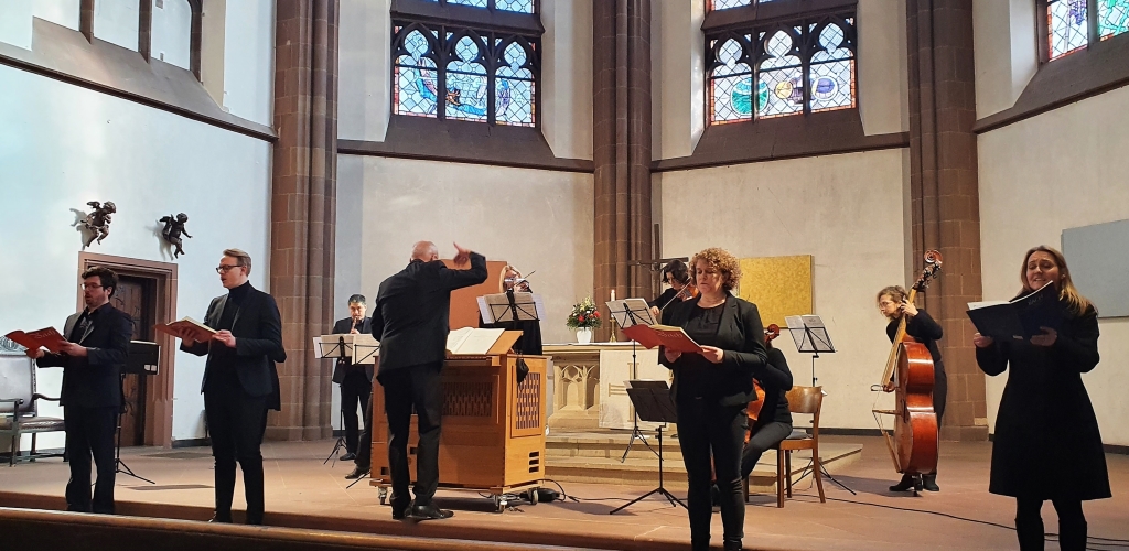 Kantatengottesdienst in der Dreikönigskirche Frankfurt am Main unter "Corona-Bedingungen" (in solistischer Besetzung) im Februar 2022