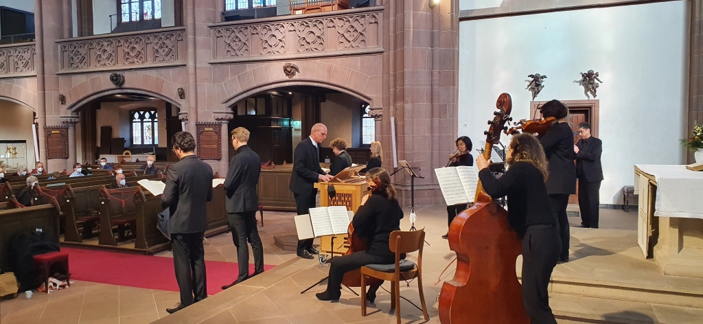 Kantatengottesdienst in der Dreikönigskirche Frankfurt am Main unter "Corona-Bedingungen" (in solistischer Besetzung) im Februar 2022