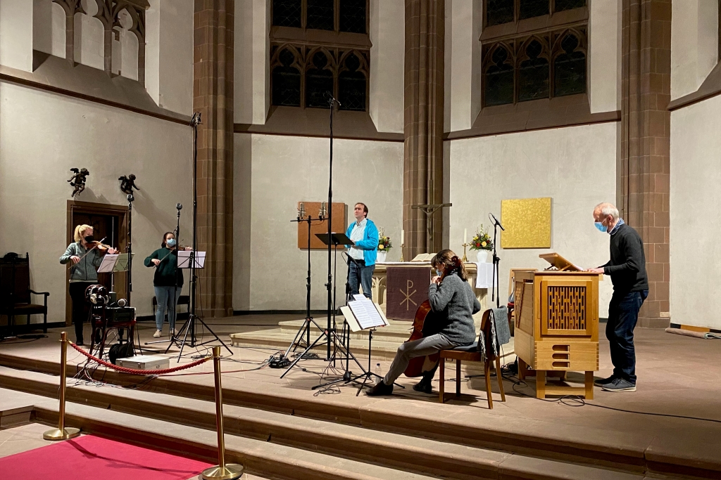 Aufnahme für die CD unter "Corona"-Bedingungen in der Dreikönigskirche Frankfurt am Main am 10.03.2021 | Georg Poplutz, Tenor | Telemann-Ensemble Frankfurt | Dreikönigskantor Andreas Köhs, Truhenorgel