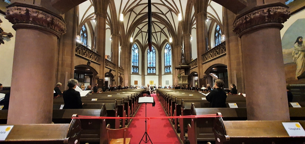 Kurt-Thomas-Kammerchor | Andreas Köhs, Leitung | Chorkonzert am 03.10.2021 in der Dreikönigskirche nach dem Corona-Lockdown, aber mit COVID-19-Abstandsgeboten