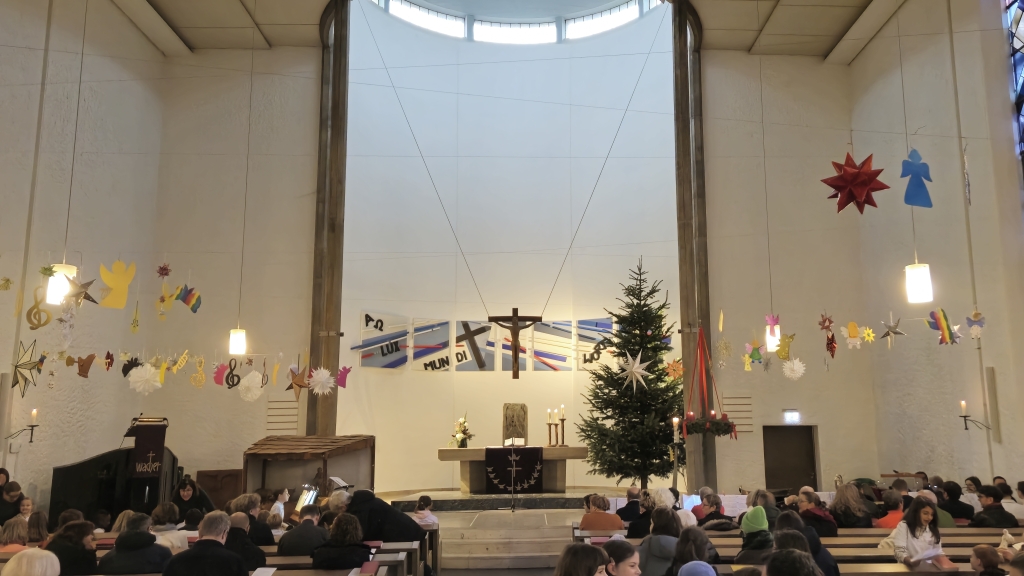 Weihnachten in der Erlösergemeinde Frankfurt Oberrad Weihnachten in der Erlösergemeinde Frankfurt Oberrad